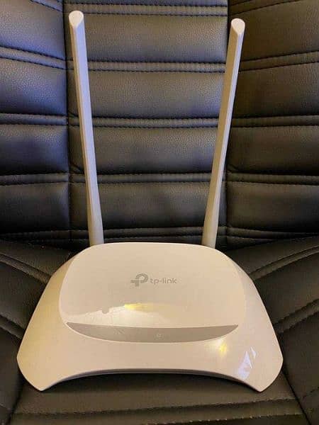 tp link 840n 300Mbps wifi router All internet spotted/tenda ptcl fiber 1