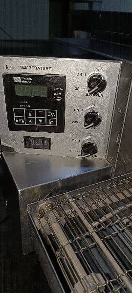 Middleby marshall pizza oven 18 belt like new pice fast food machinery 1