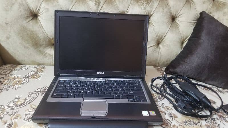 Dell Latitude D620 for sale 2