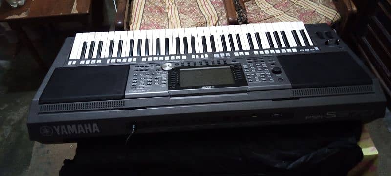 Yamaha PSR S 970 Professional Piano Yamaha PSR Keyboard 3