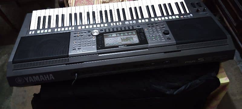 Yamaha PSR S 970 Professional Piano Yamaha PSR Keyboard 5