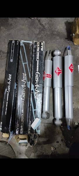 Off roading Japanese shock absorbers 6