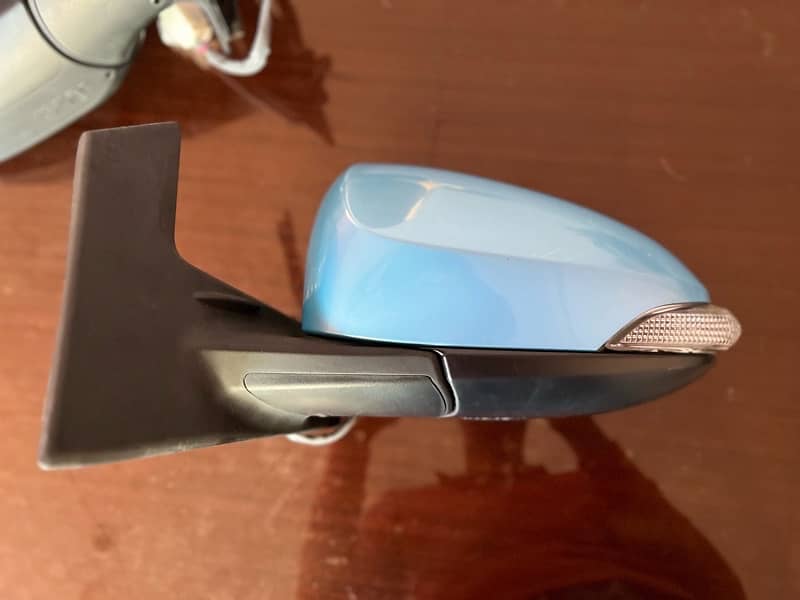 Toyota Aqua Side Mirror 4