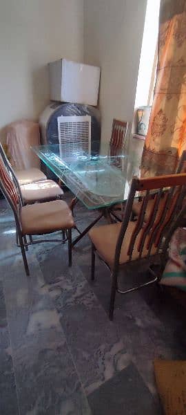 Dining table available with 6 chairs in very good condition 2