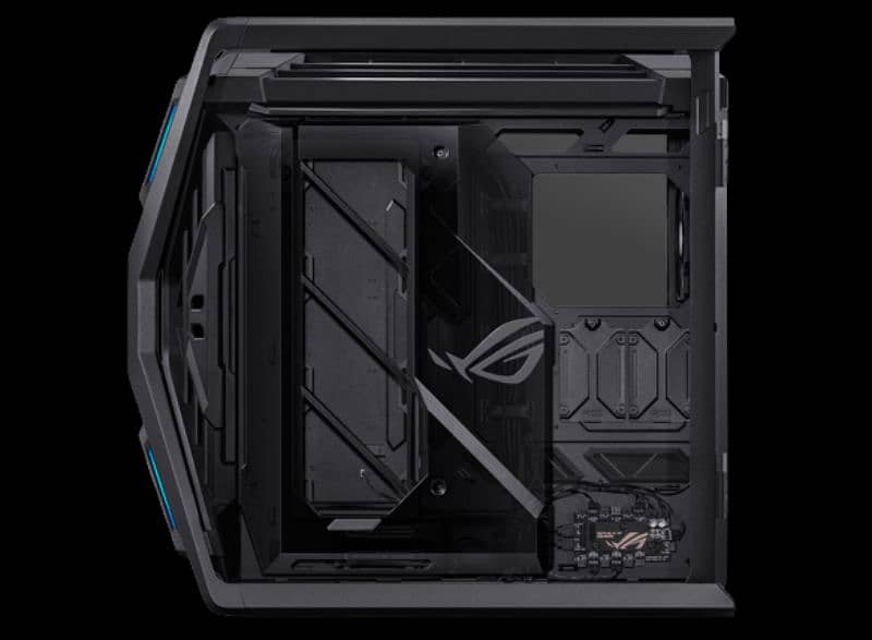 ASUS ROG HYPERION GR701 Full-Tower E-ATX Gaming Case 3