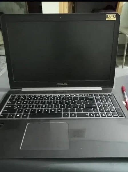 Asus Gaming laptop zenbook 5