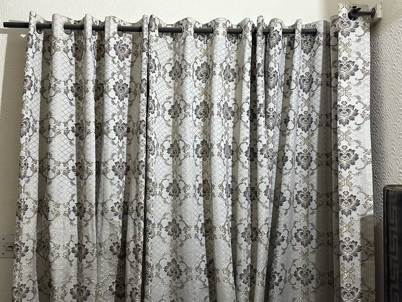 Cream colour curtains 0