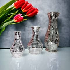 Disco mirror vases