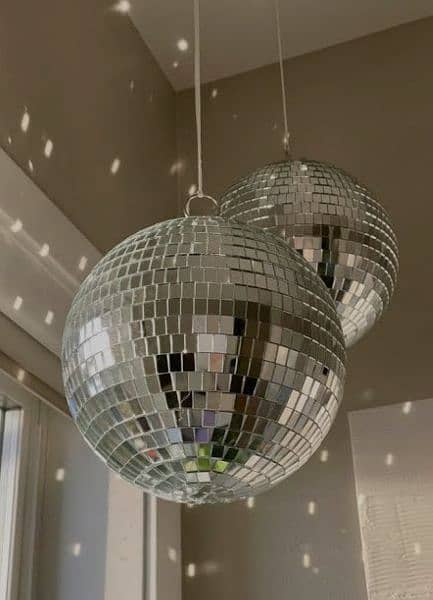 Disco mirror balls 2