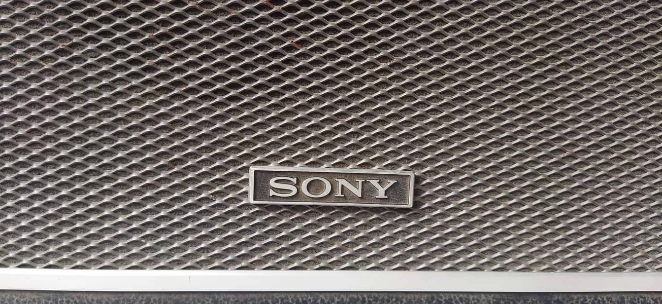 SONY ANTIQUE SPEAKERS 5