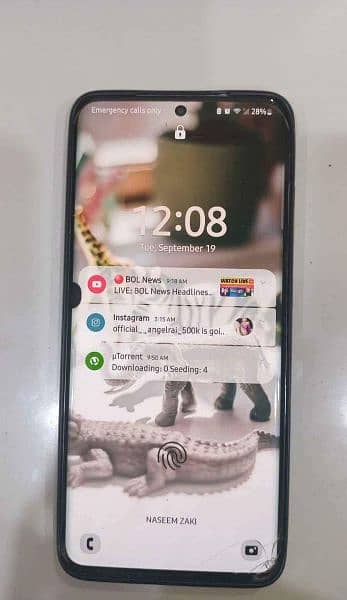 SAMSUNG S20 8/128 NON PTA FRONT OR BACK CRACK ONE MINOR DOT sale or ex