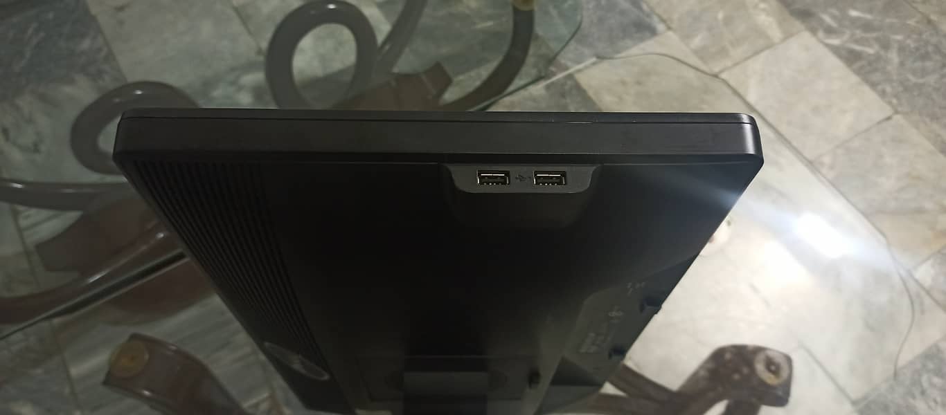 Dell P2212Hb - 22" Widescreen LED LCD Monitor Grade A 5