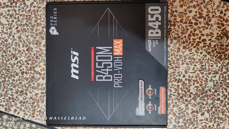 Gaming PC Ryzen 5 5600x with AMD RX 6700XT 4