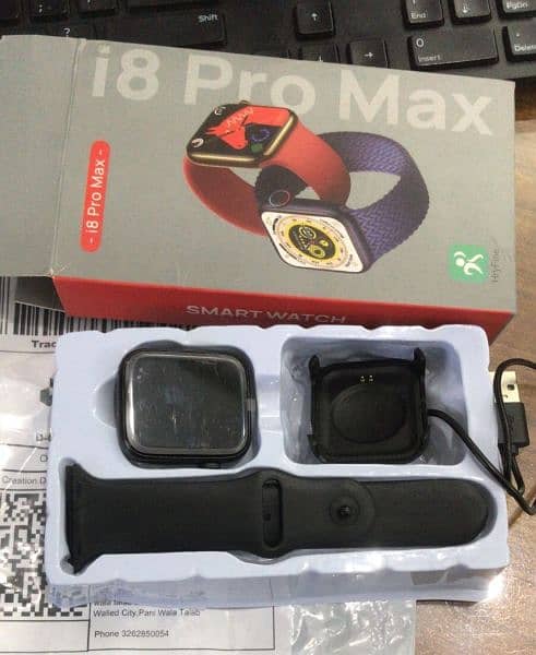 i8 ultra max smart watch new box pack 0