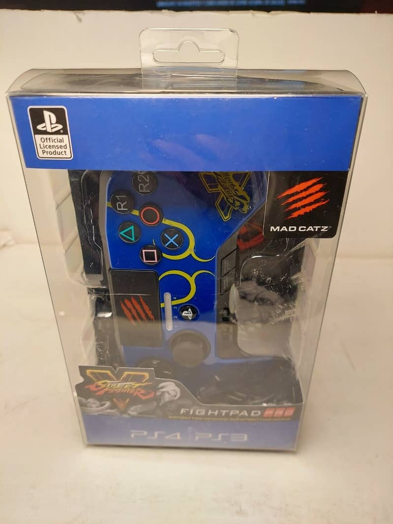 Mad Catz Street Fighter V FightPad PRO for PlayStation 3 & 4 6