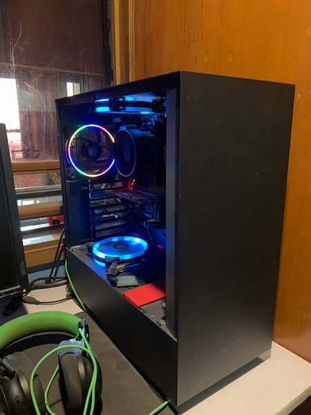 NZXT gaming case 1