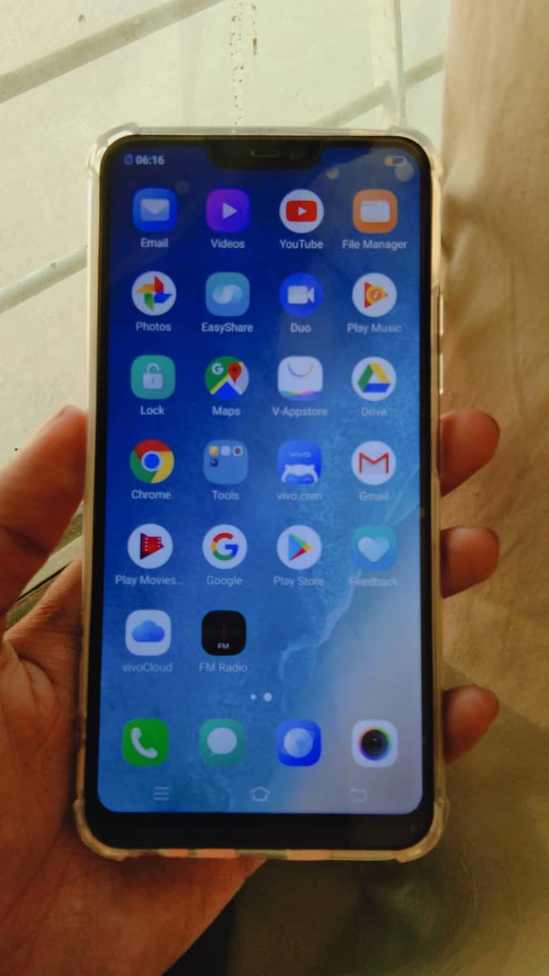VIVO Y85 BRAND NEW PHONE 4GB RAM & 64GB Storage with Charger 1