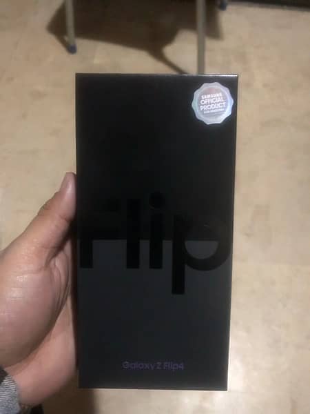 Samsung Z Flip 4 Official PTA Approved 6