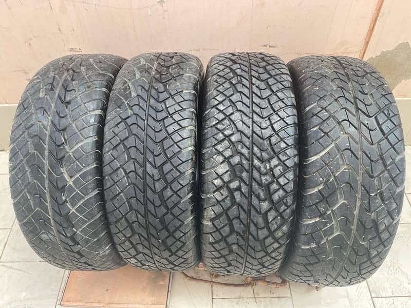 Japani tire Dunlop for SUV Car 0