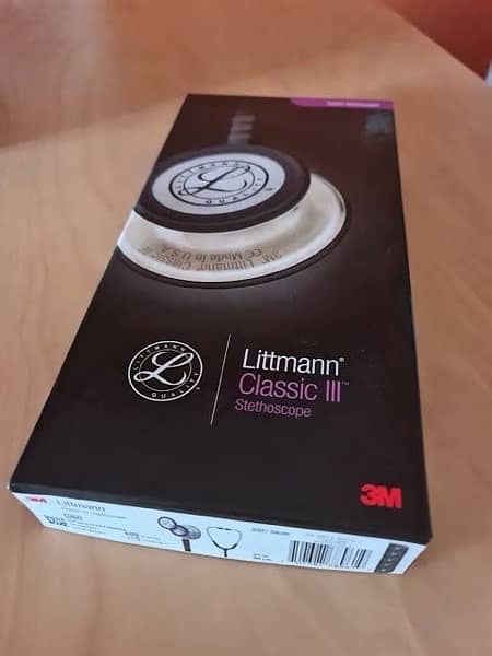 3M littmann Classic lll stethoscope ,New Box pack,03338369273 5