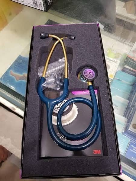 3M littmann Classic lll stethoscope ,New Box pack,03338369273 19