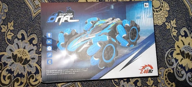 Stunt Car 360 Driving CAR Toy Rechargeable Bettreis Included 0