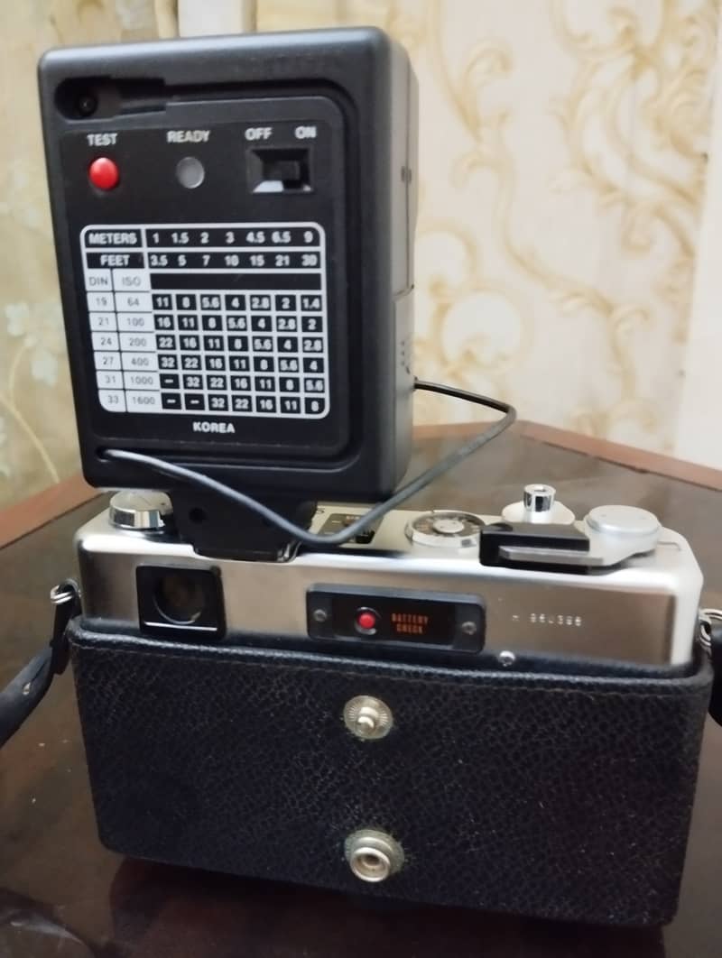 Yashica electro 35 camera 0