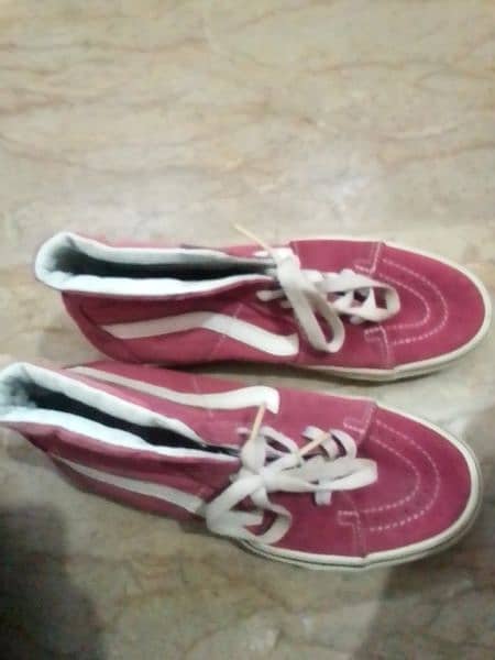 original vanz at low rate because of urgent money 2