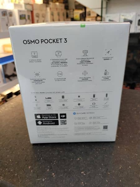 DJI Osmo Pocket 3 Creator Combo 1