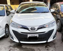 Toyota Yaris 1.3 ativ cvt automatic 2022 model