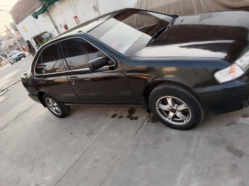 Nissan Sunny petrol or LPG A one condition 5