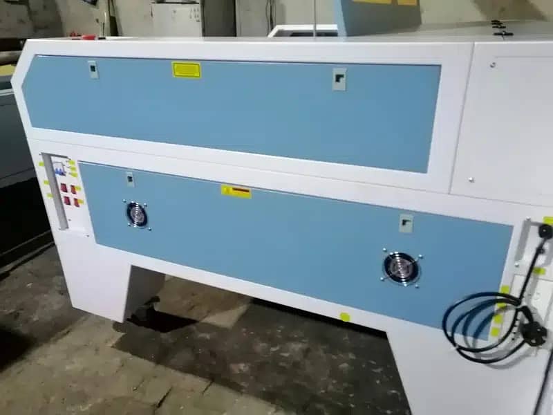 LASER CUTTING & ENGRAVING MACHINE 5