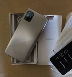 samsung a71 8gb 128gb with complete box accessories