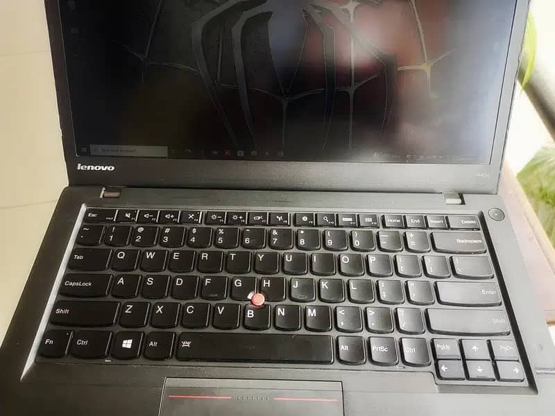 Lenovo ThinkPad T440s ---- Core i7 4th gen 3
