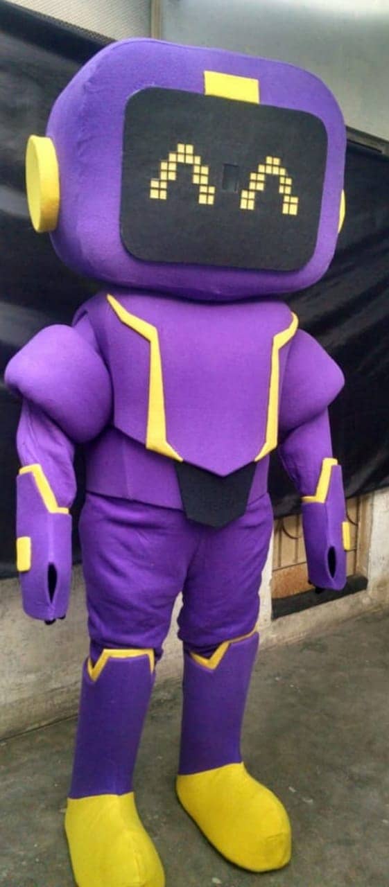 Puppet mascot cartoon costume maker inflatable balloon jumping castle 10