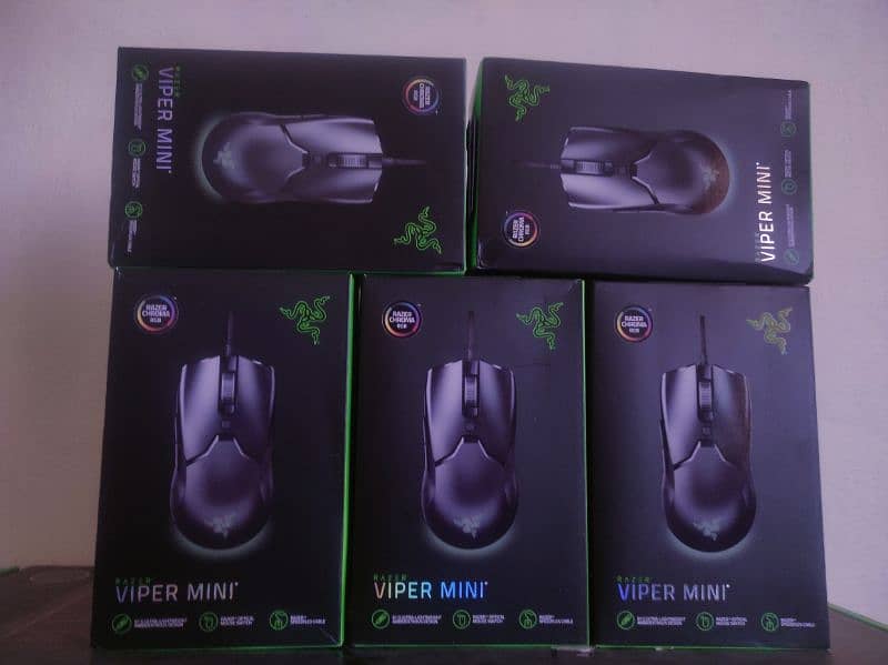 Selling Razer and  Corsair Gaming Keyboards Mouse and Headsets 5