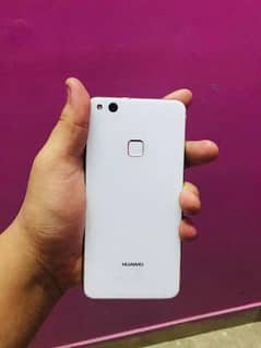 Huawei p10 light