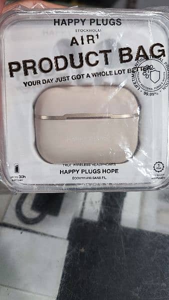 Airport happy plugs 2