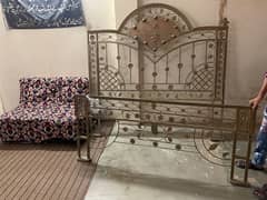 iron bed king size
