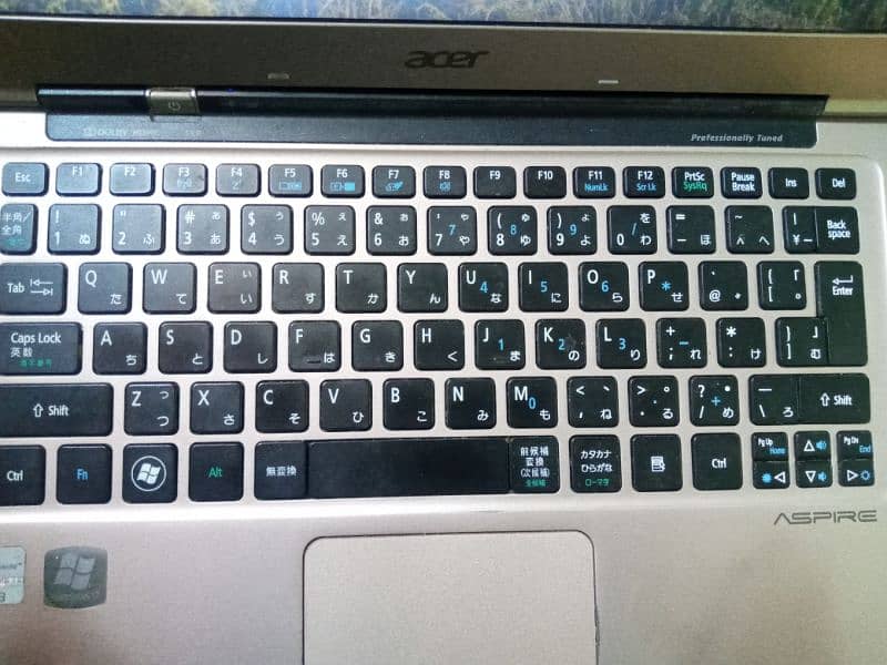 ultra slim laptop ACER 3