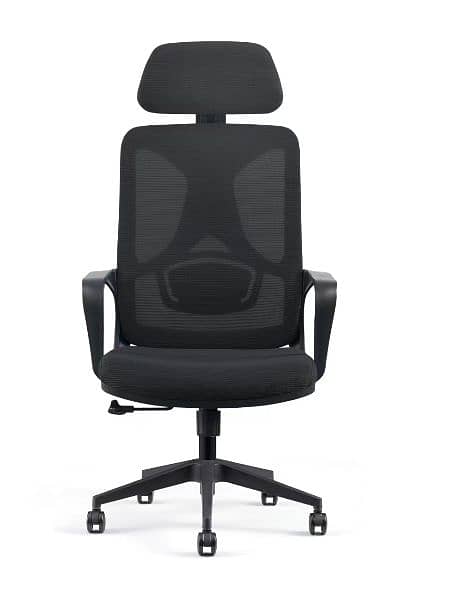 any office chairs available contact on WhatsApp 1