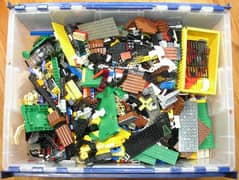 Lego random 1 kg bags with figures and set
