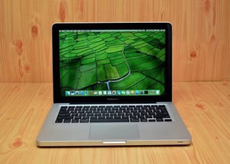 MacBook Pro 2012 Sale Limited Stock 13 inch not locally used guarante 3