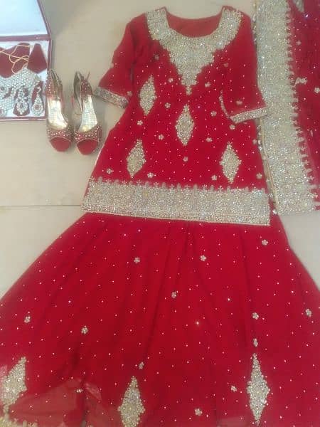 2 red bridal suits just in 22000 0