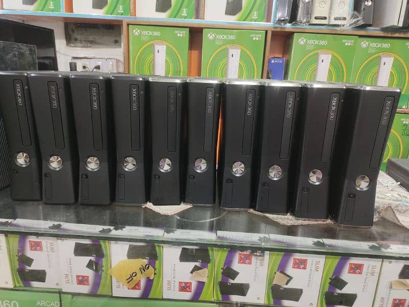 XBOX/PLAYSTATIONS All Console Available in Game Shop Multan 4