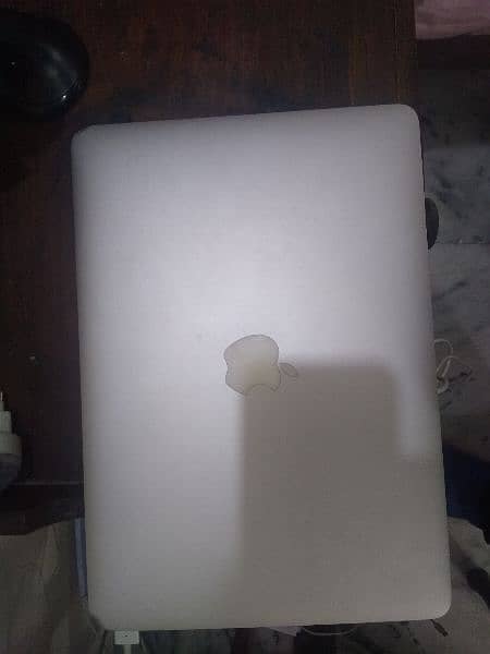 Apple MacBook Air 2015 1