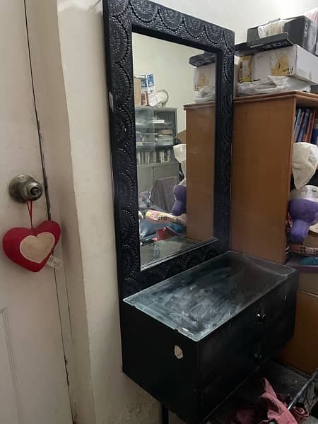 Black wooden antinque wall Mirror and Dressing table 1