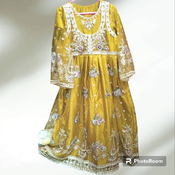 3 piece beautiful hand work cut moti stitched dress 2