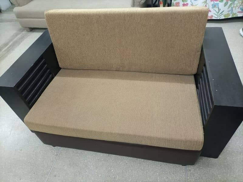 Sofa Set (6 x Seater) 1