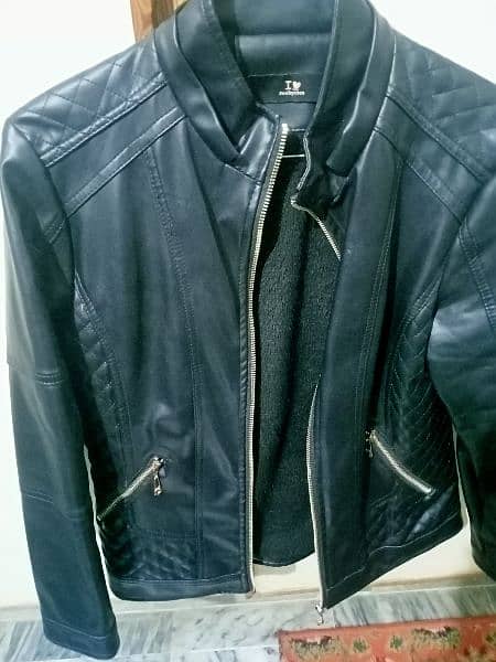 leather jacket urgent sale negotiable 1